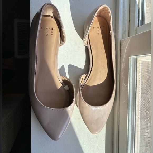 A New Day - Nude Pointed Ballet Flats - Size 6 - Picture 5 of 5